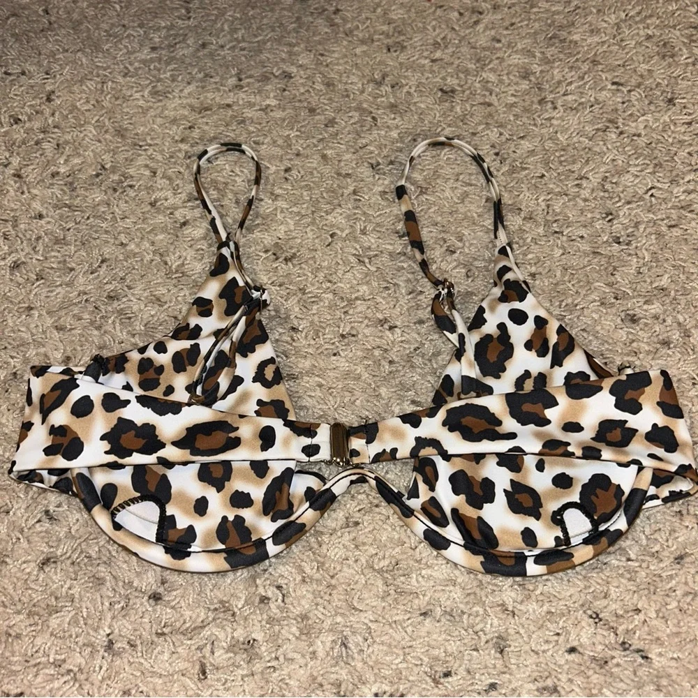 Leopard Print Bikini Set - Picture 3 of 7